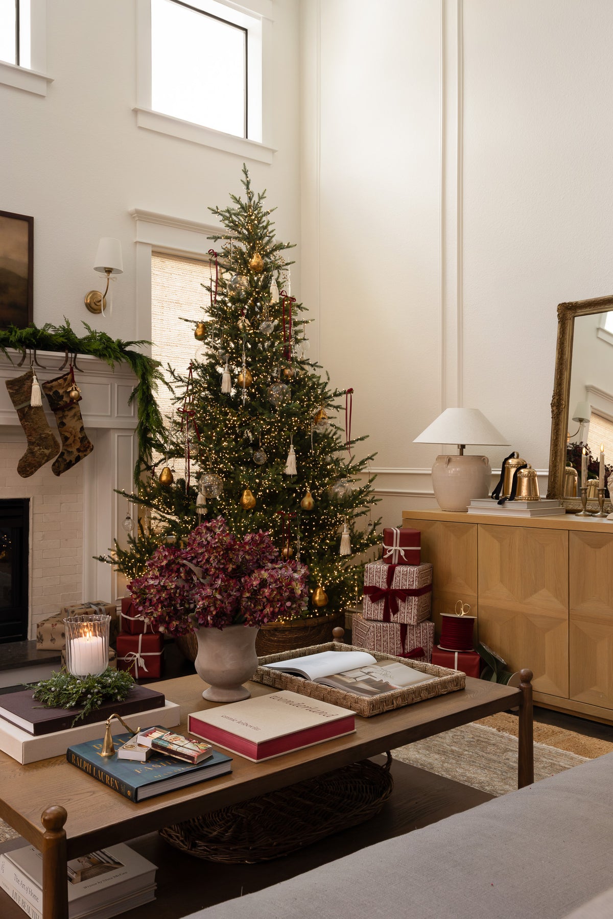 7.5' Norway Spruce Pre-Lit Christmas Tree