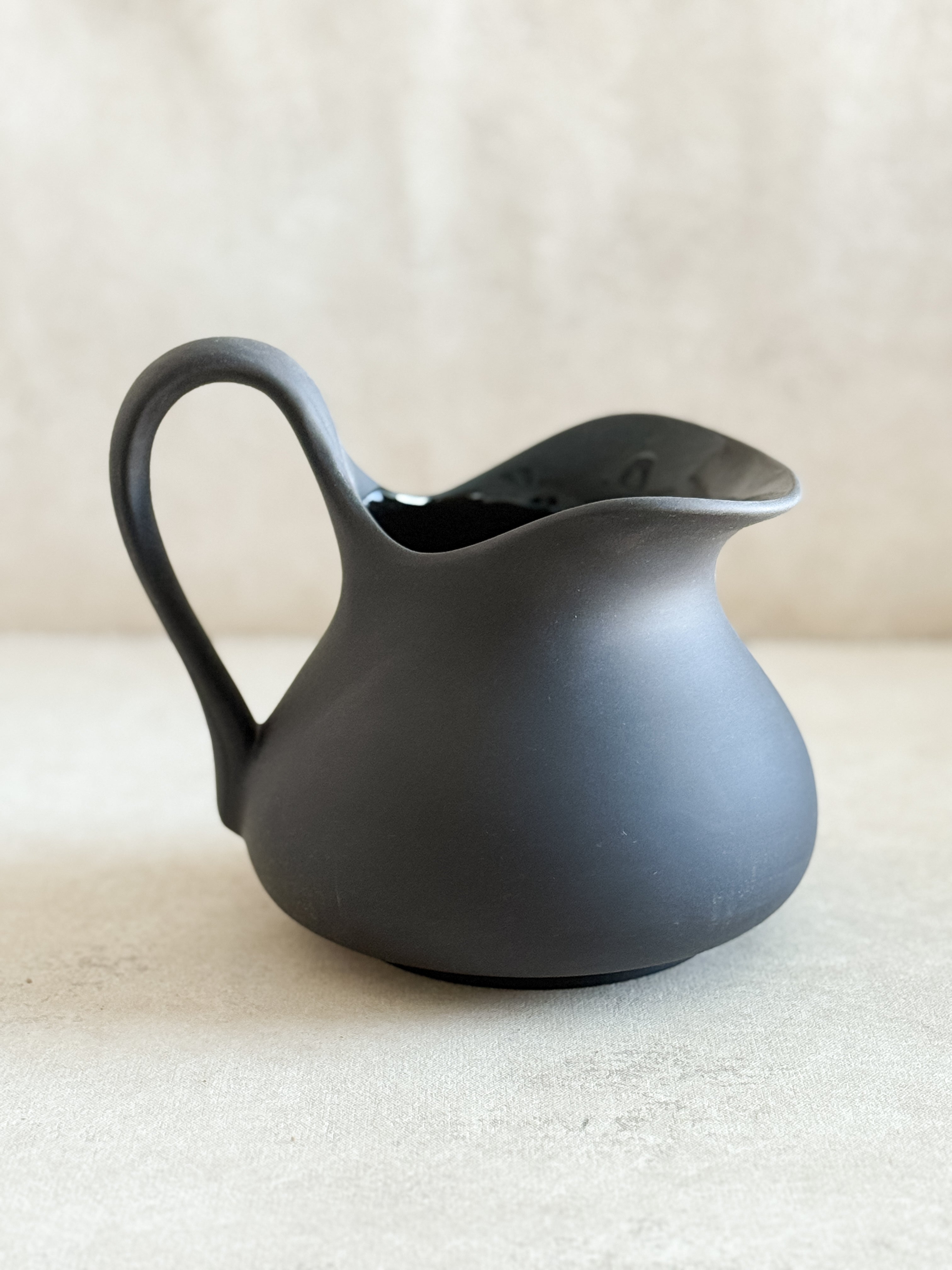 Cottage & Key Aviary Pitcher - Thumbnail 2