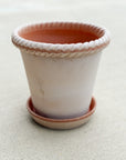 Emilia Pot
