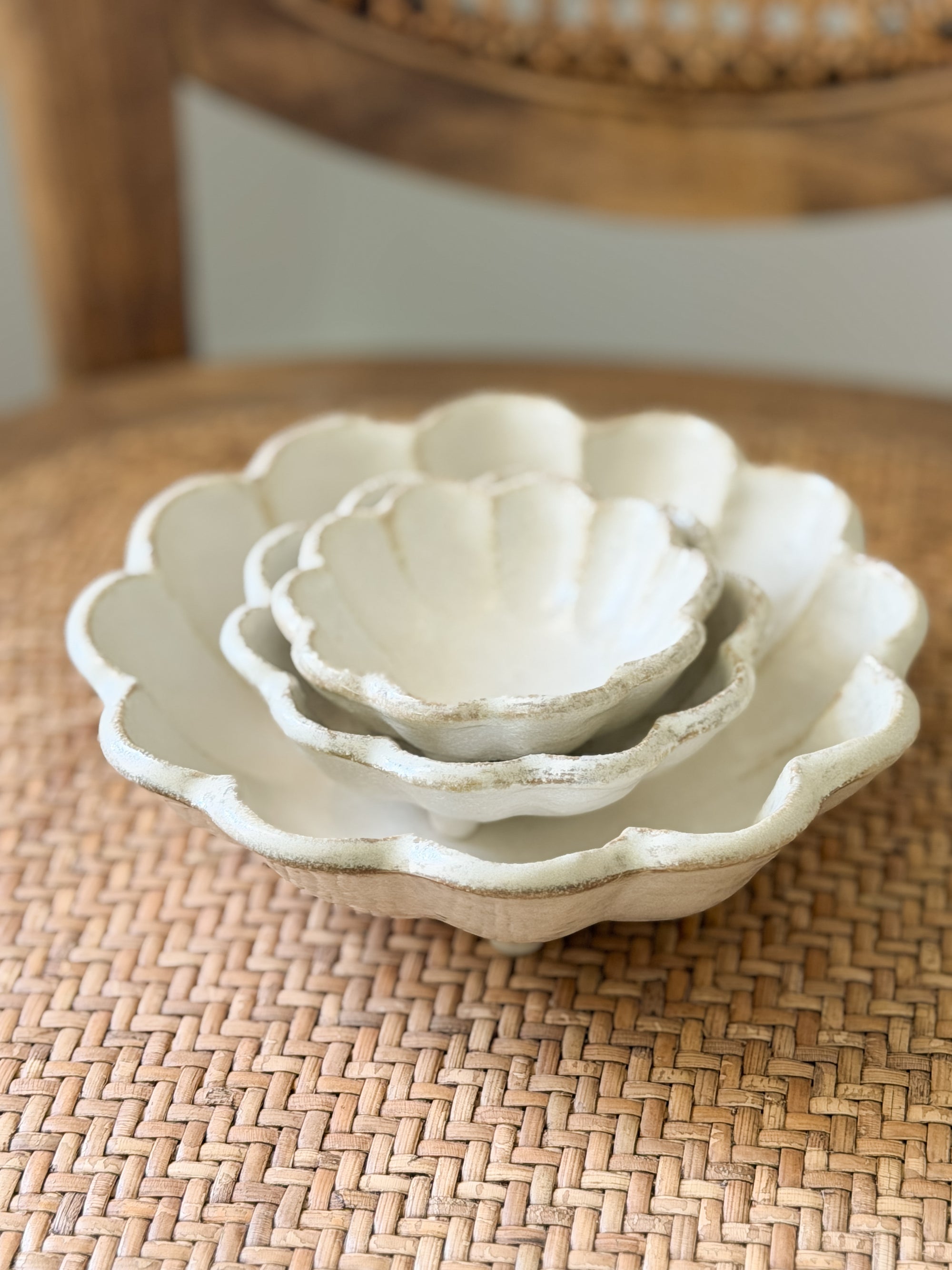 Fleur Footed Petal Bowls