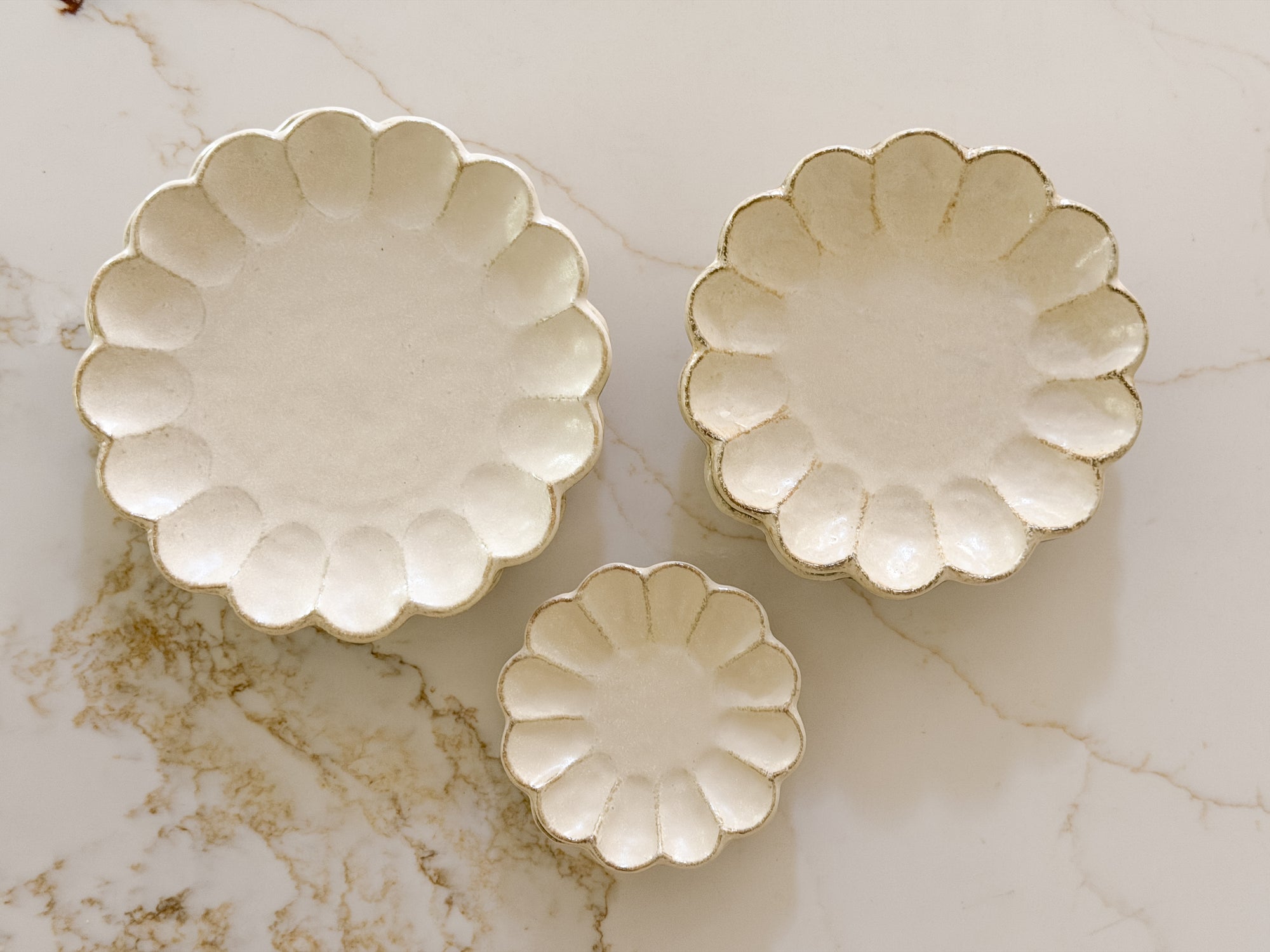 Fleur Petal Plates &amp; Mug