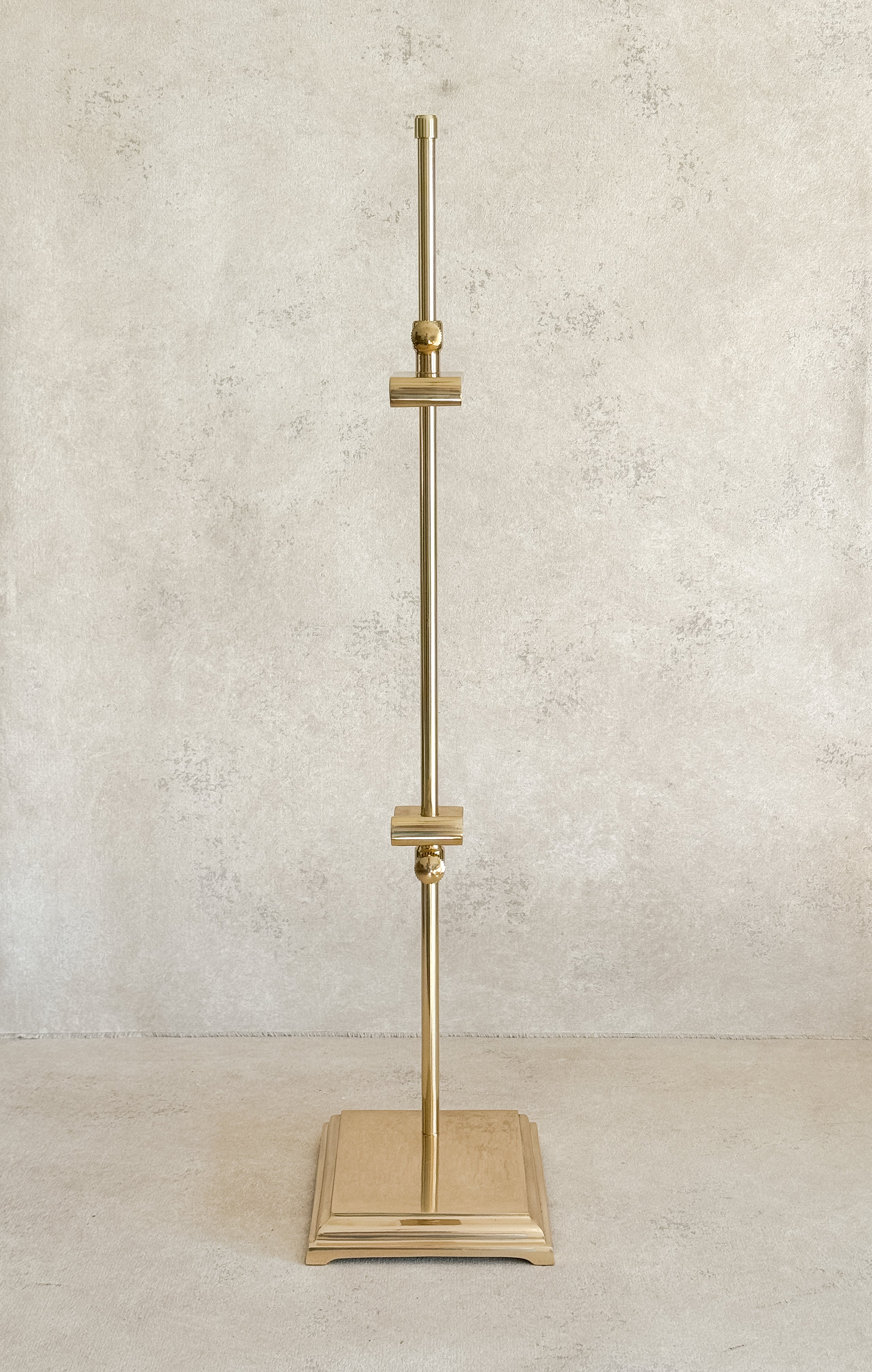 Gold Art Easel XL – Cottage Home