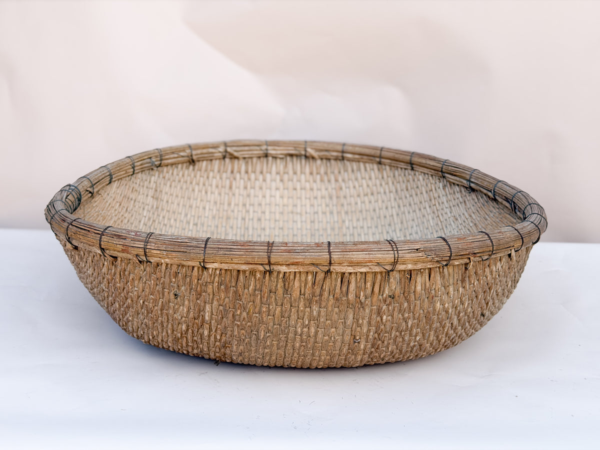 Vintage Harvest Tree Basket, Large Size