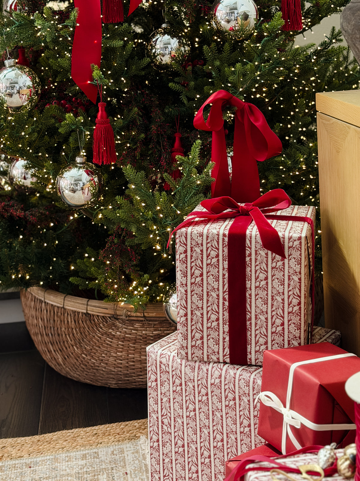 Rosalie Gift Wrap