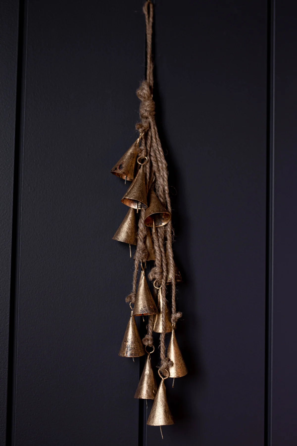 Tapered Bell Cone Cluster