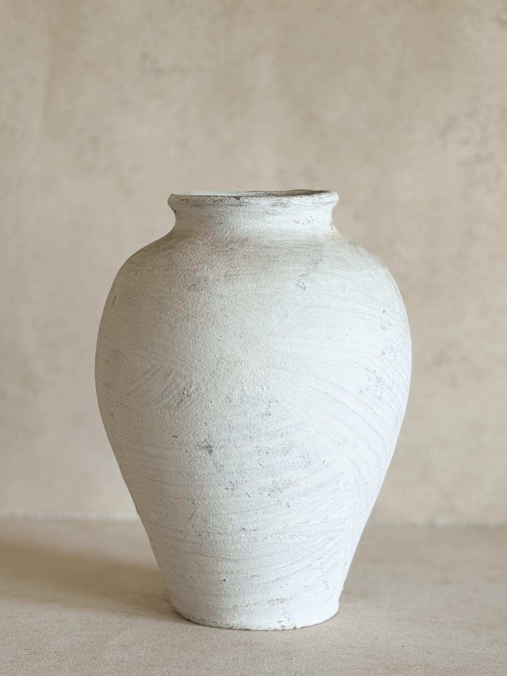 Valentina White Vessel No. 70