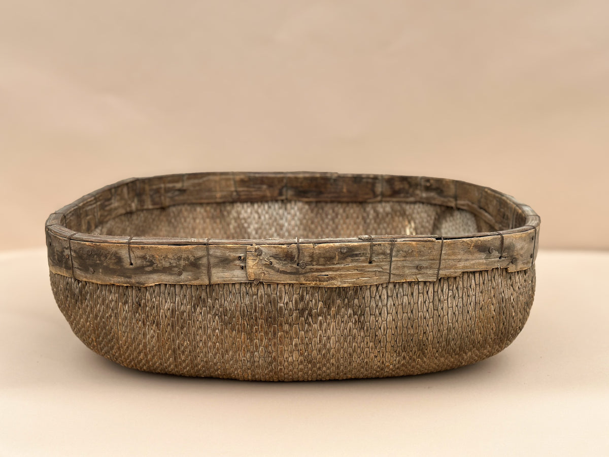 Vintage Harvest Tree Basket, XL Size