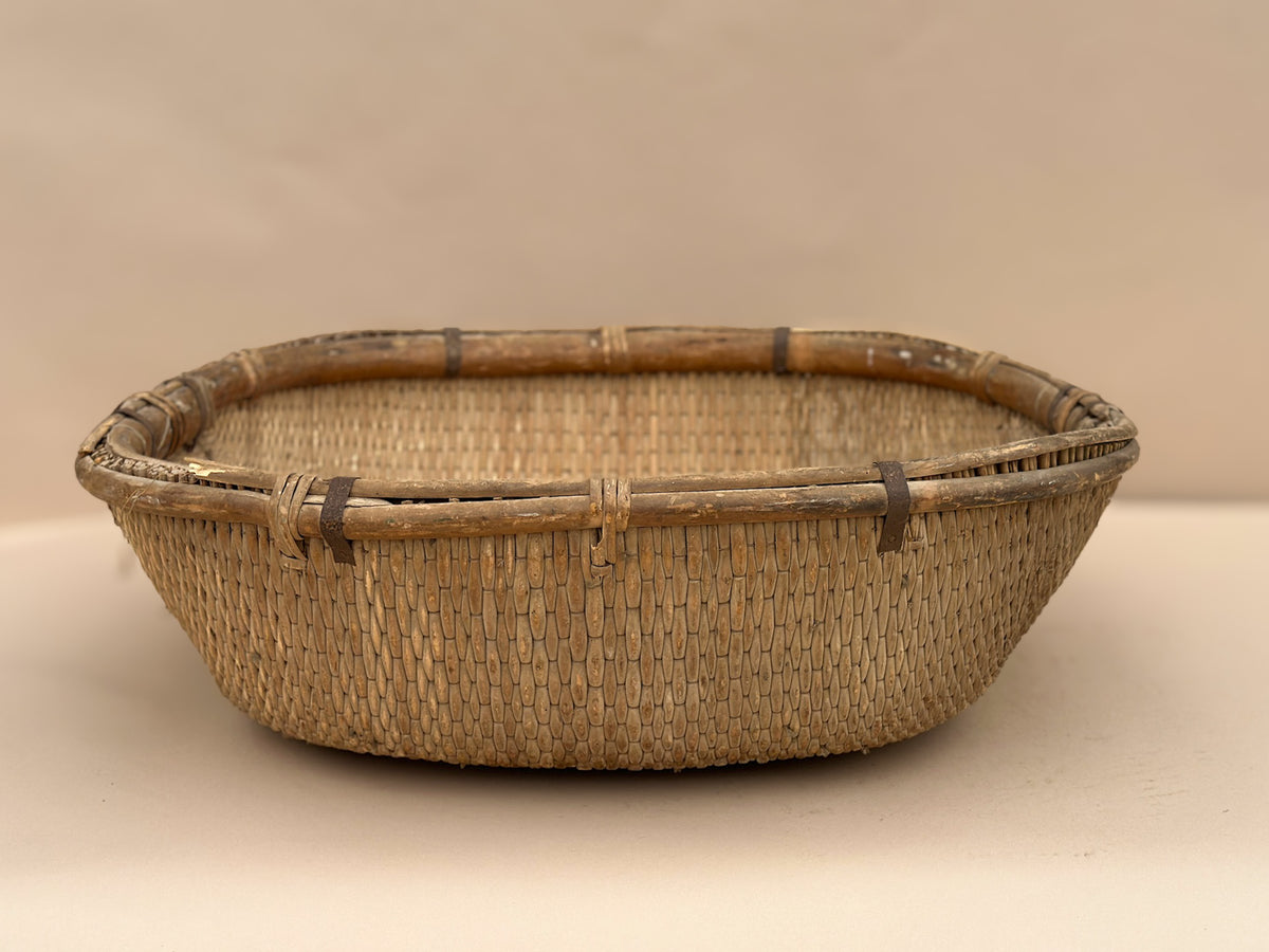 Vintage Harvest Tree Basket, XL Size