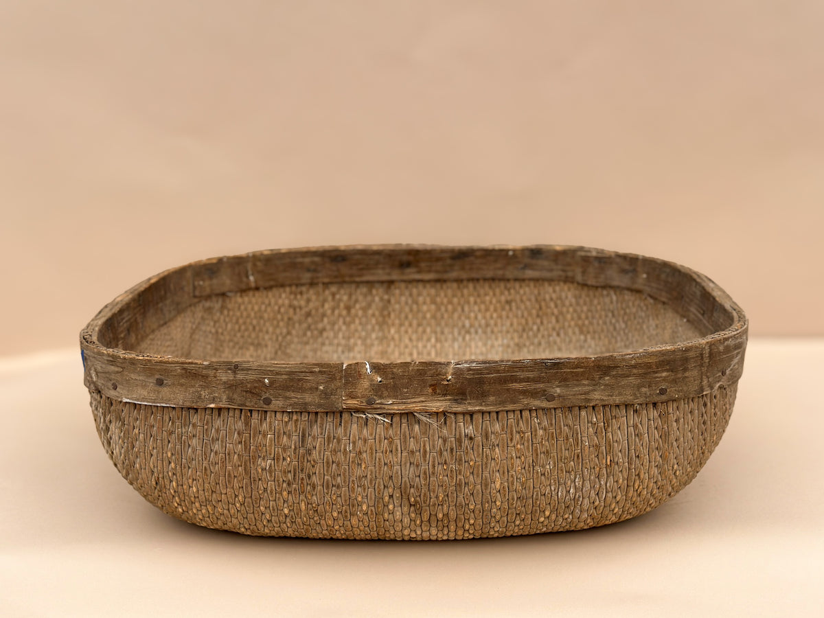 Vintage Harvest Tree Basket, XL Size
