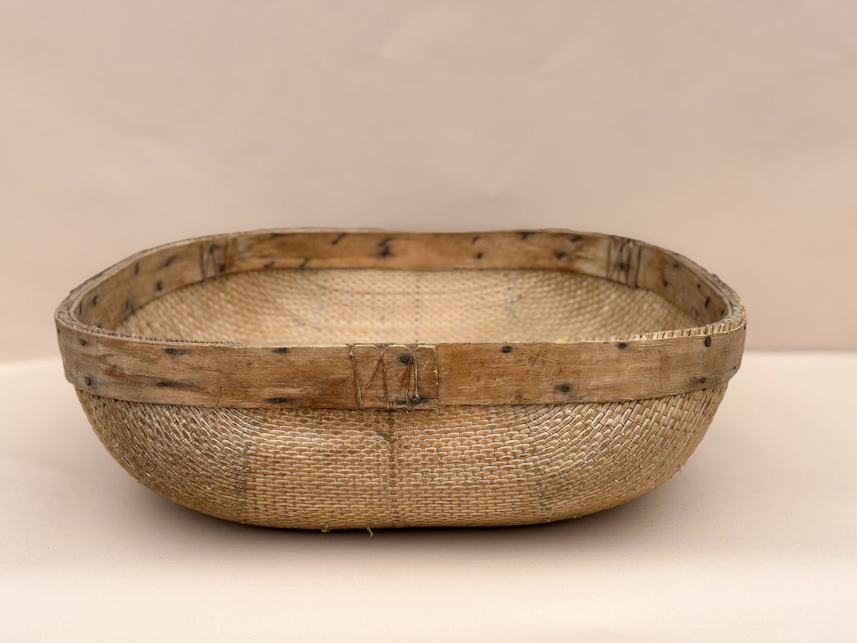 Vintage Harvest Tree Basket, XL Size