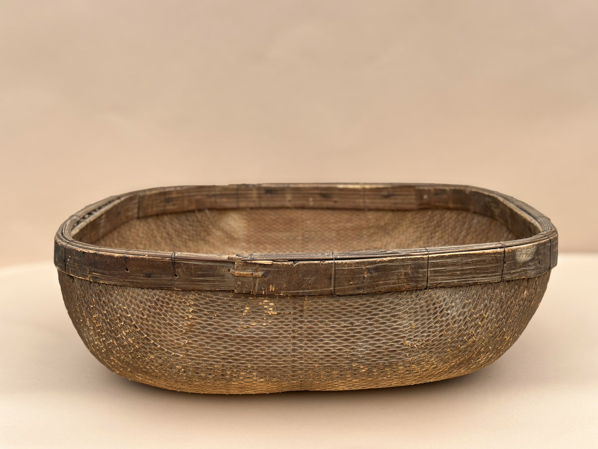 Vintage Harvest Tree Basket, XL Size
