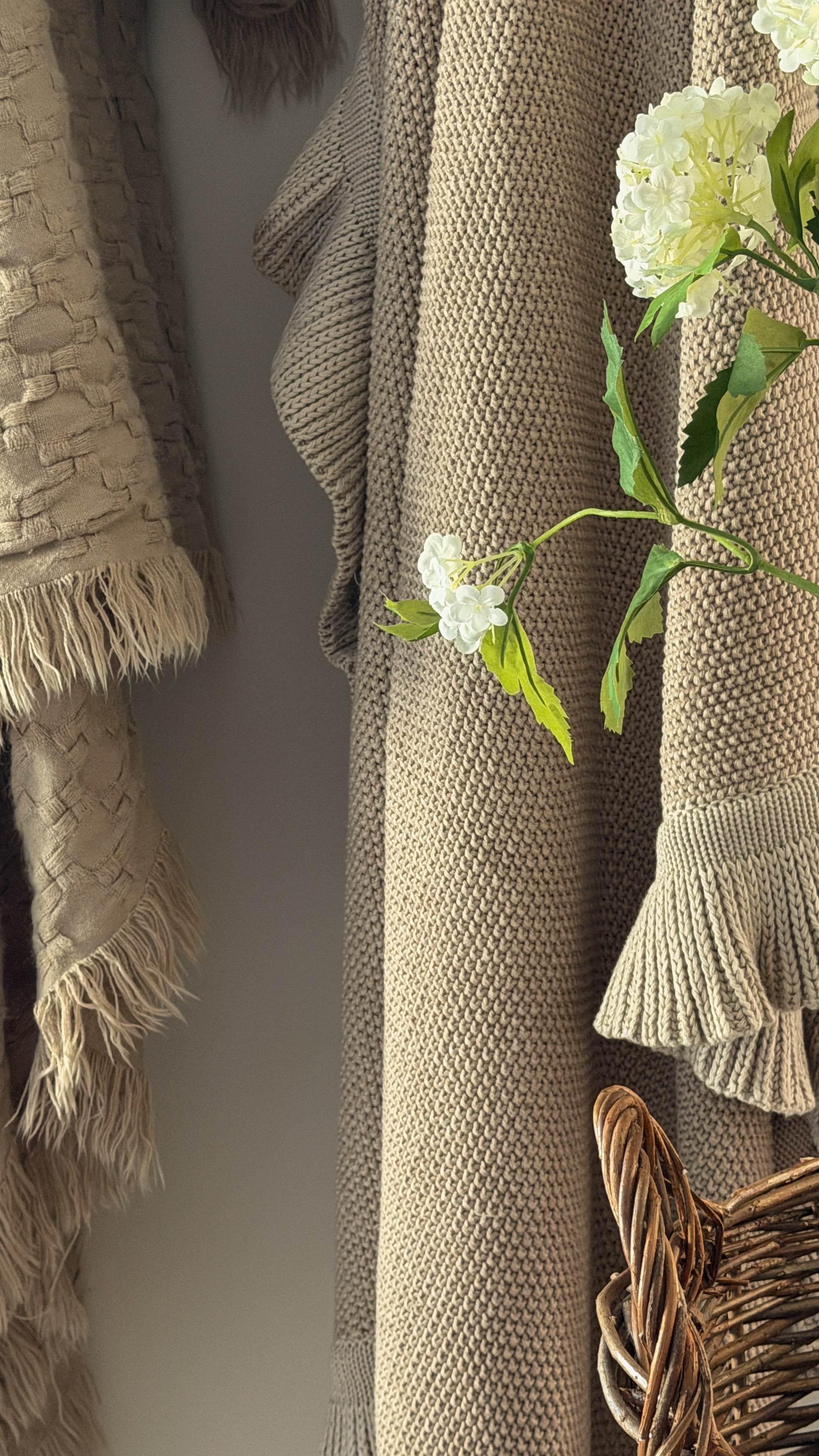 Willow Oversized Throw